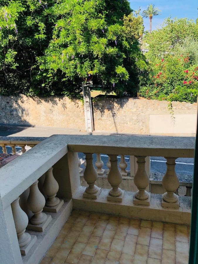 Studio Cosy Au Centre De Cannes Exterior photo