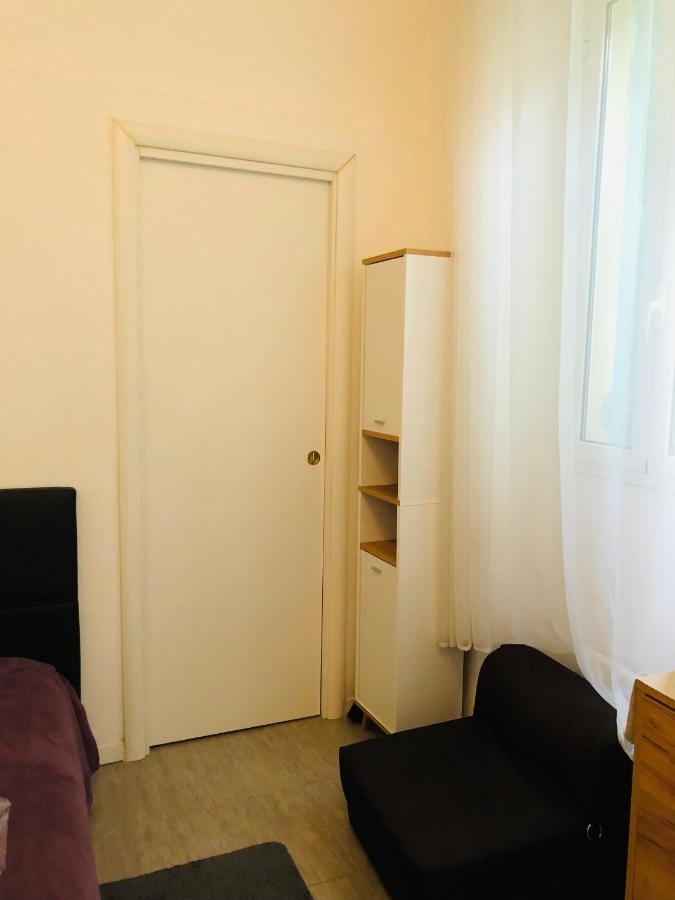 Studio Cosy Au Centre De Cannes Exterior photo